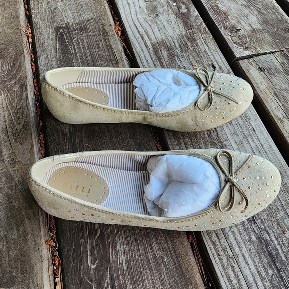 Pitti Beige Ballet Flats with Bow - Picture 10 of 10